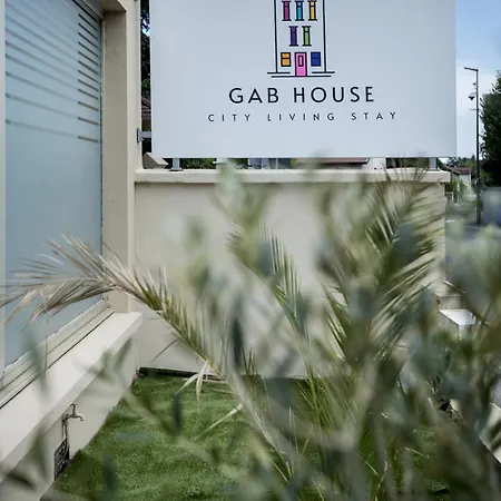 Gab House - Lyon - Eurexpo Living Hotel *